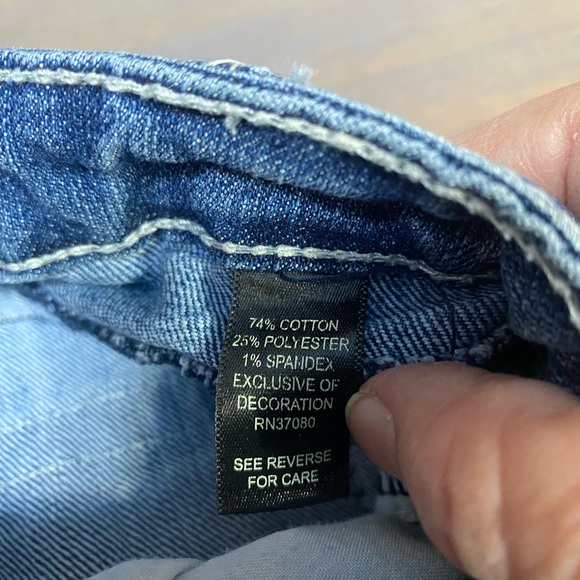 Cato women’s‎ jeans, decorative back pockets, size 16 - Picture 5 of 9